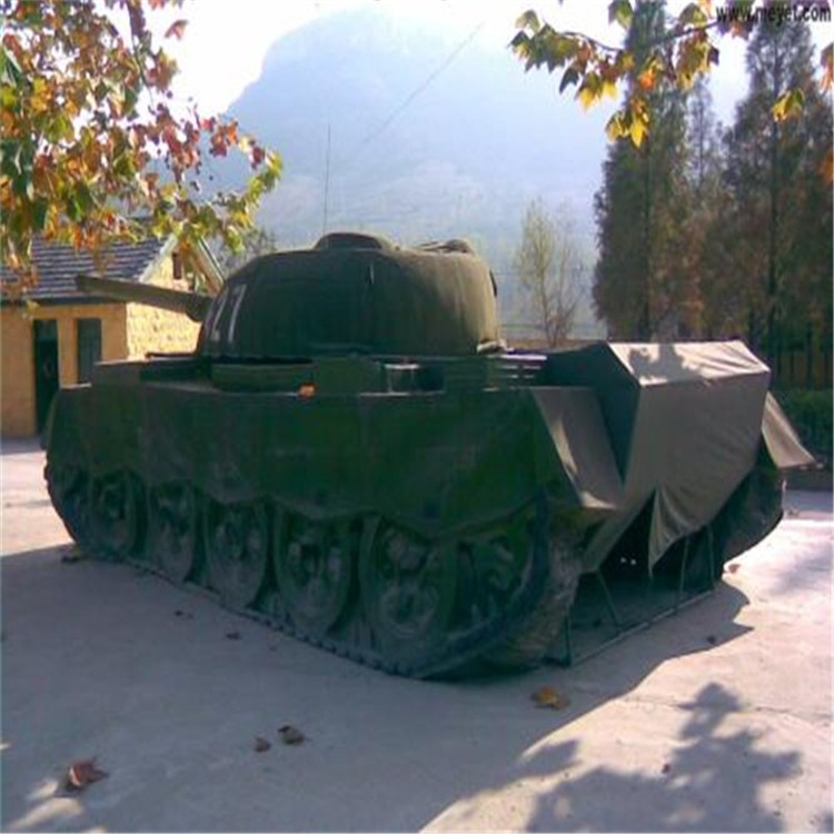 香坊大型充气坦克